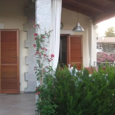 Casa Bados * Όλμπια